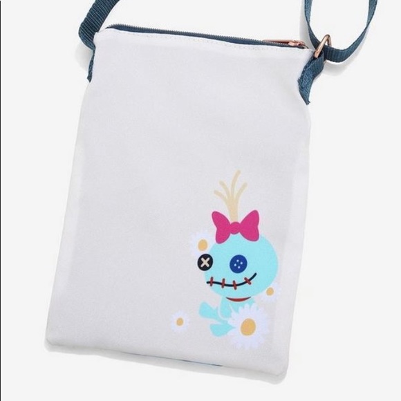 Loungefly Disney Lilo & Stitch Daisies Passport Crossbody Bag 7”x9” - Picture 7 of 10